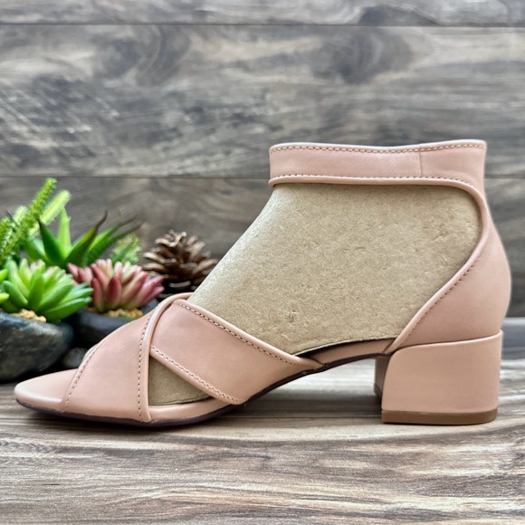 NIB Clarks Caroleigh Rise 9M Dark Blush Leather Block Heel Ankle Strap Sandal - Picture 6 of 12